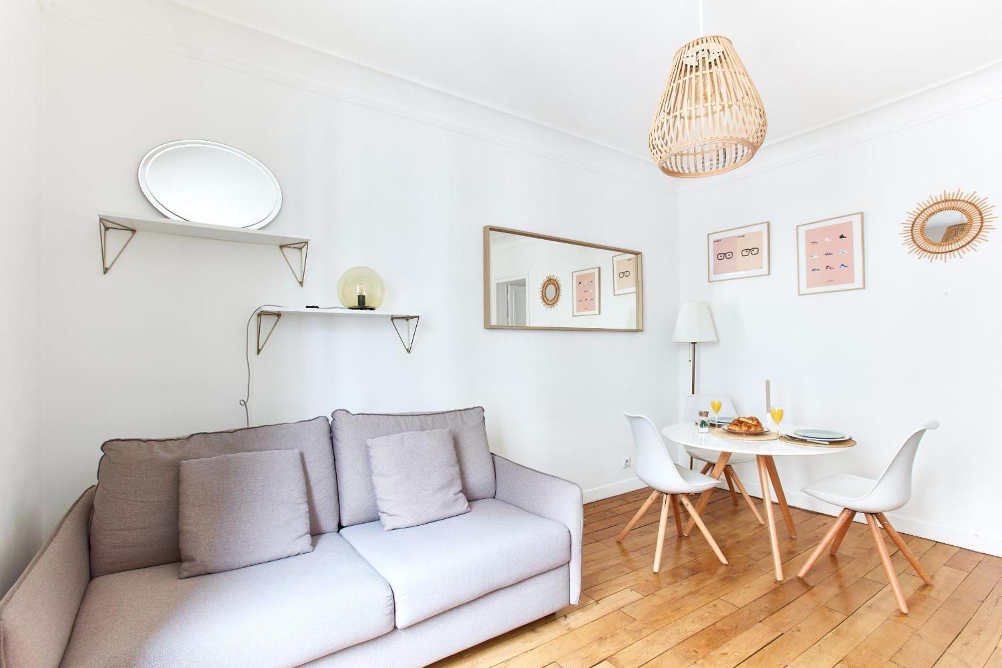 Montmartre & Rue Durantin - 1Br - Cityapartmentstay Paris Luaran gambar