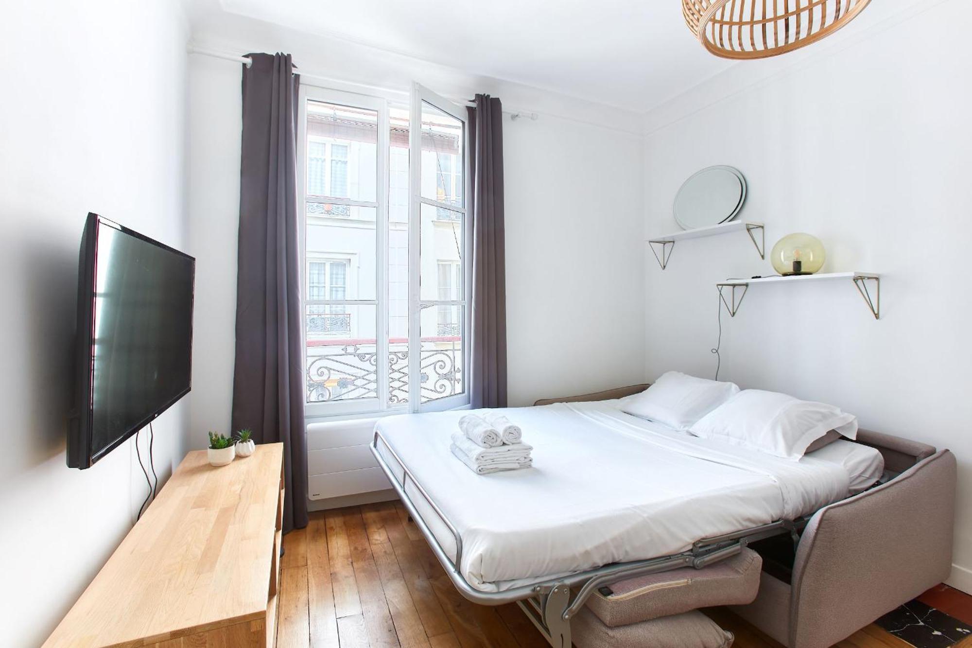 Montmartre & Rue Durantin - 1Br - Cityapartmentstay Paris Luaran gambar